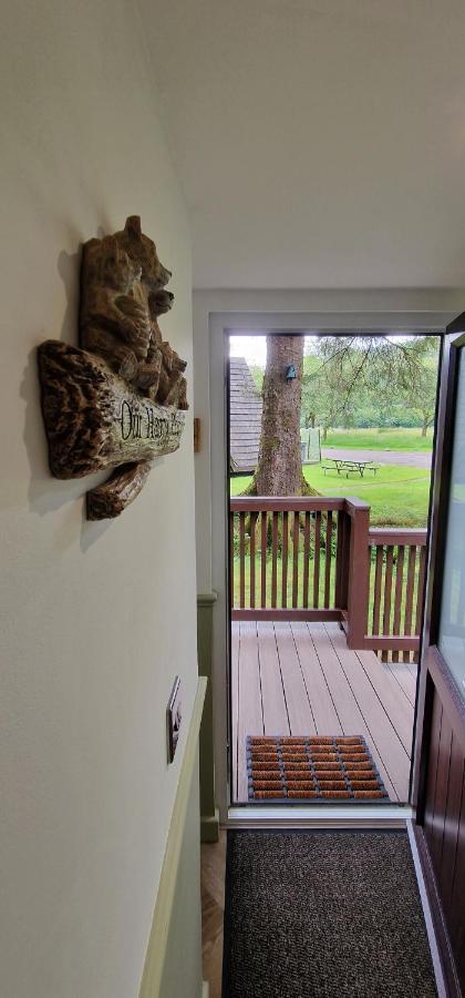Bonnie Lodge-Lochside Location With Hot Tub Invergarry Zewnętrze zdjęcie
